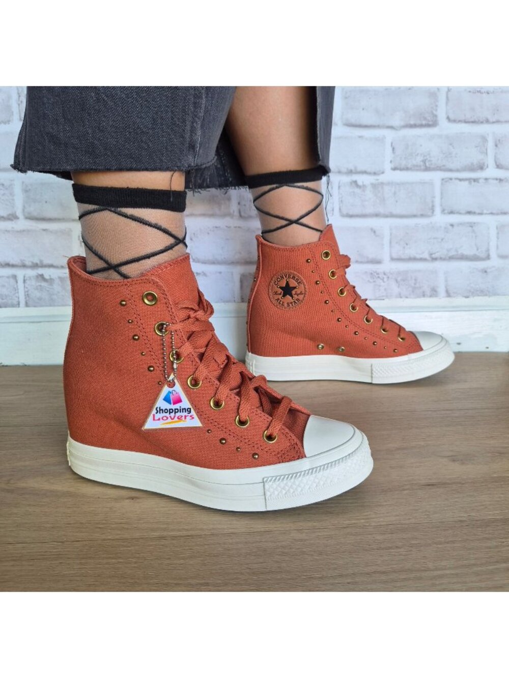 Converse Chuck Wedge Platform Studded Sz 8.5 Womens shoes Sneaker Orange A15107C